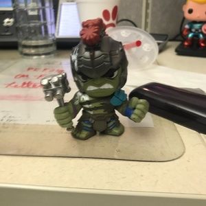 Hulk mini bobble head